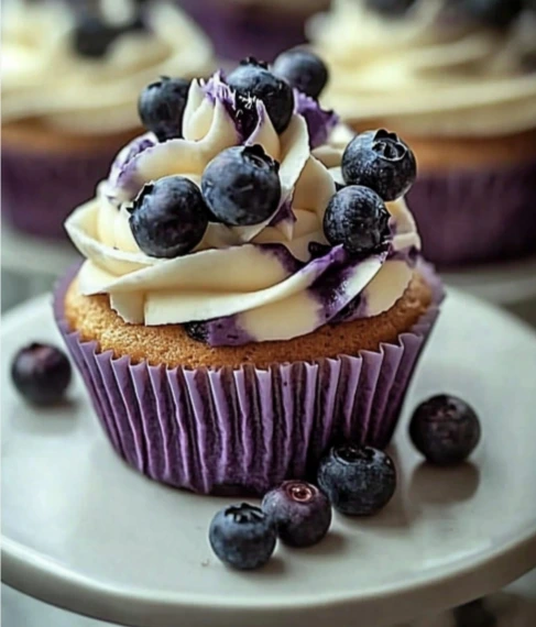 White Chocolate Blueberry Cupcakes